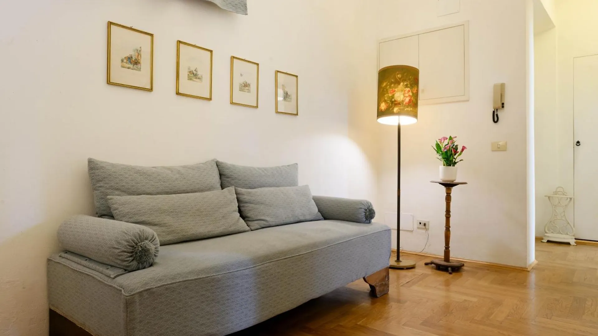 La Casa Degli Specchi Apartment Florence